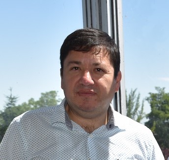 Dr. Anibal Coronel Pérez